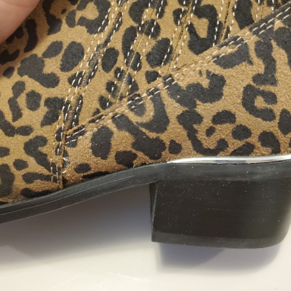 MARC FISHER Leopard Suede Booties NIB - Picture 6 of 6